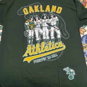 Liquid Blue Men’s Oakland Athletics x Kiss Dark Green Graphic Tee